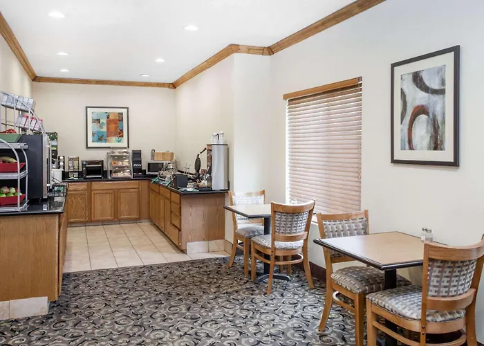 Hotel Hawthorn Extended By Wyndham Decatur
